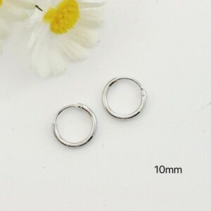 Solid 925 Silver Tiny Small Medium Hoop Earrings- 10mm SH022 Silver
